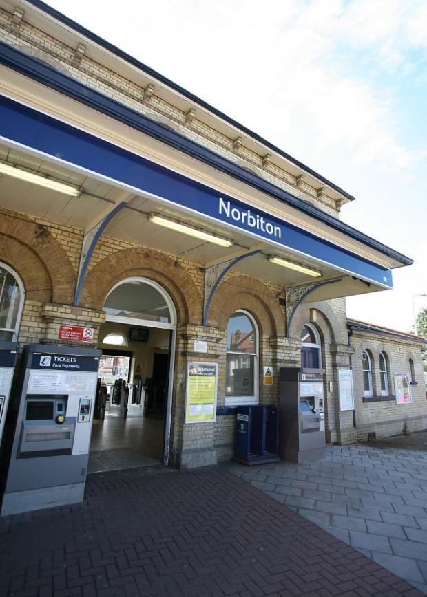 Police appeal for fare-dodging man who punched Norbiton rail worker ...