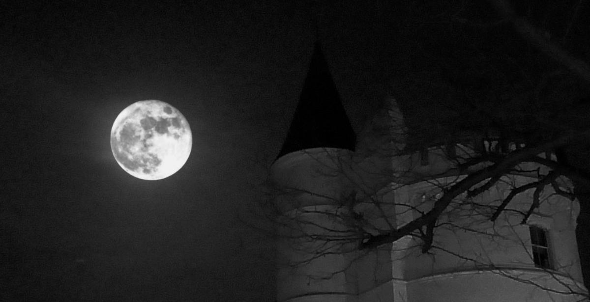 Mark Edwards sent in this photo of Strawberry Hill House against the supermoon on December 14.