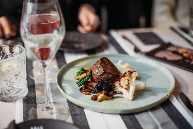 Surrey Comet: Father's Day: Best steakhouses near Bexley according to Tripadvisor reviews. (Canva)