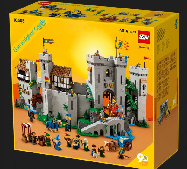 Surrey Comet: LEGO® Lion Knights’ Castle. Credit: LEGO