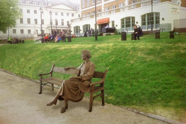 An impression of the Virginia Woolf statue in situ
